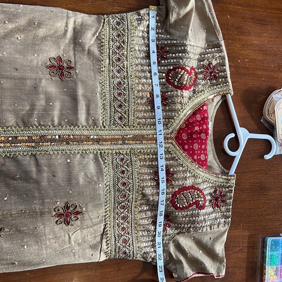 Beige /Maroon party wear 3 pc salwar kameez suit set in size xl - Picture 10 of 11